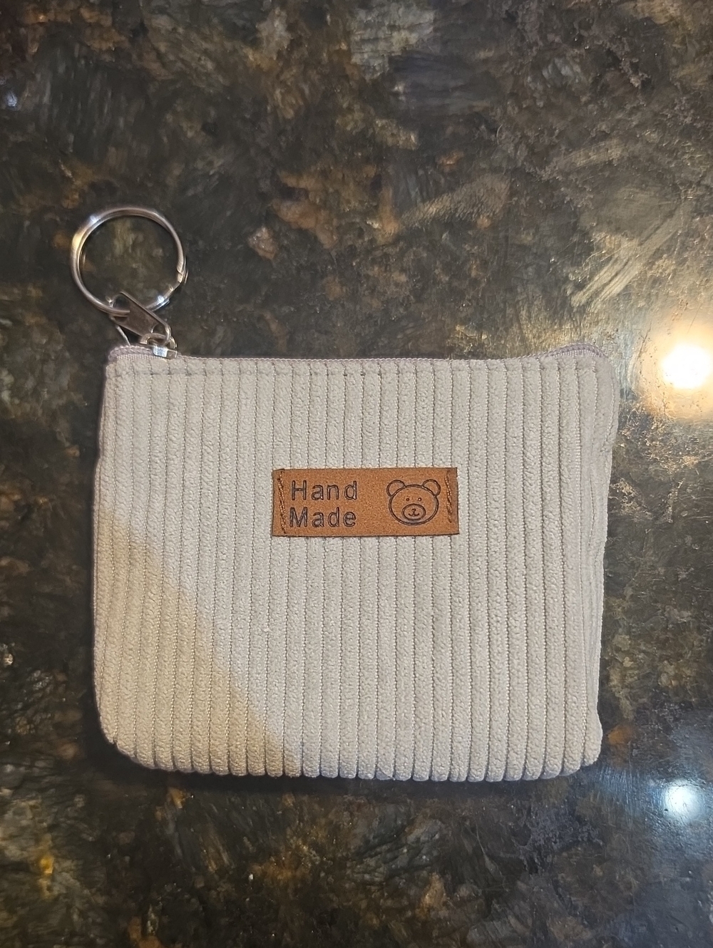 Source Unknown Cream Ribbed Handmade Coin Pouch with Keyring